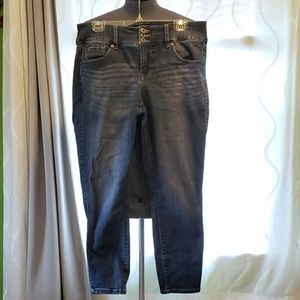 COPY - NWOT TORRID JEGGING